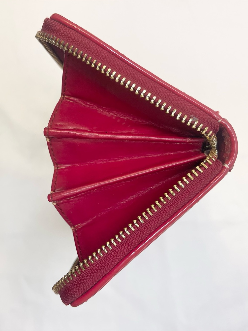 Coach Red Patent Leather Zip-Around Wallet with Bow and Heart Charm - Picture 10 of 15